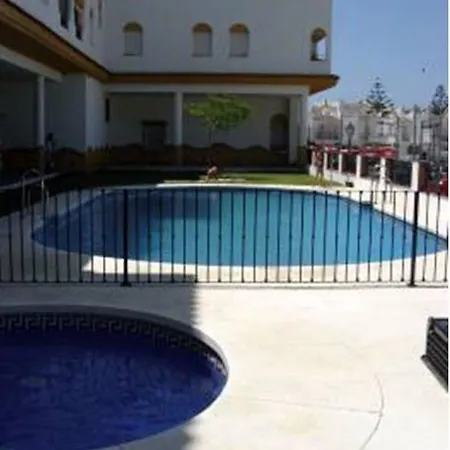With One Bedroom In Cadiz, With Pool Access, Furnished Terra アパート